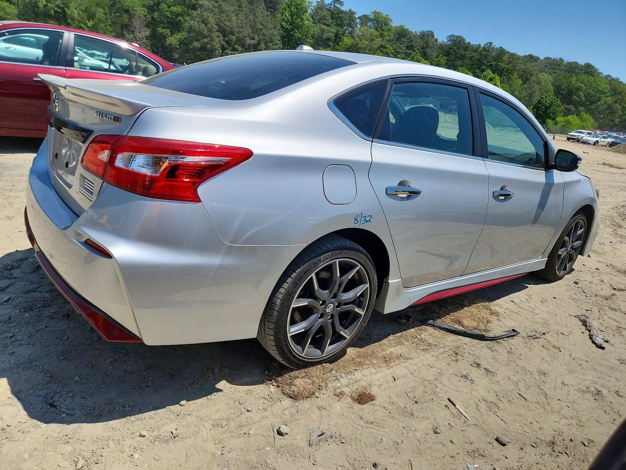 Nissan Sentra Nismo