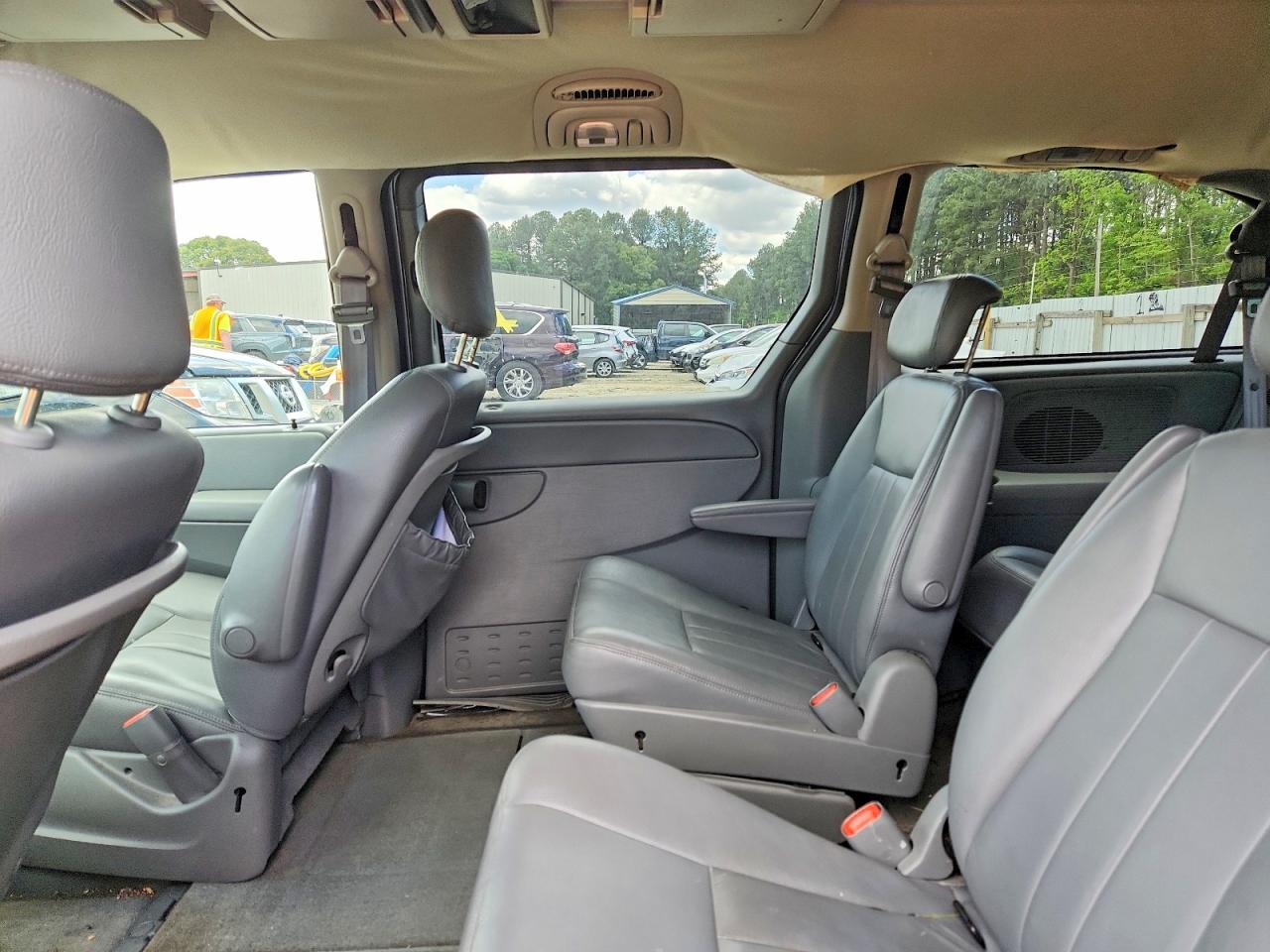 Chrysler Minivan Touring