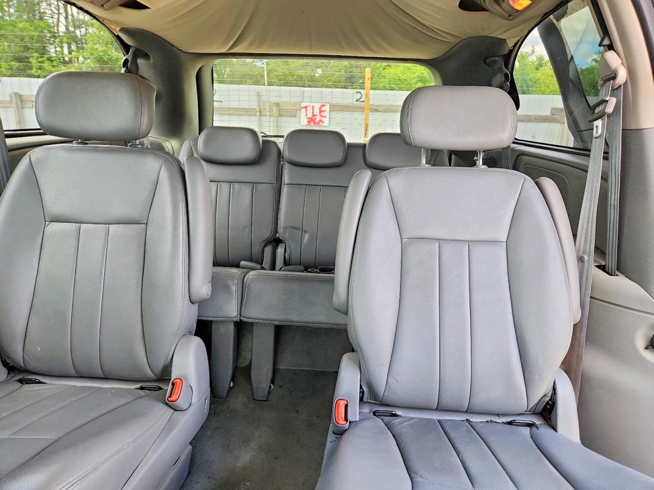 Chrysler Minivan Touring