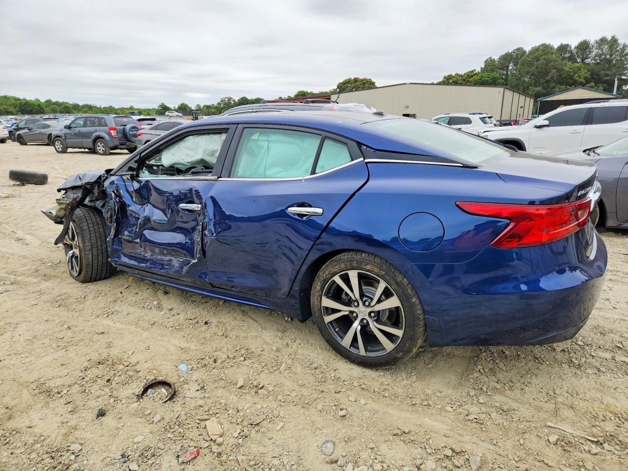 Nissan Maxima Platinum