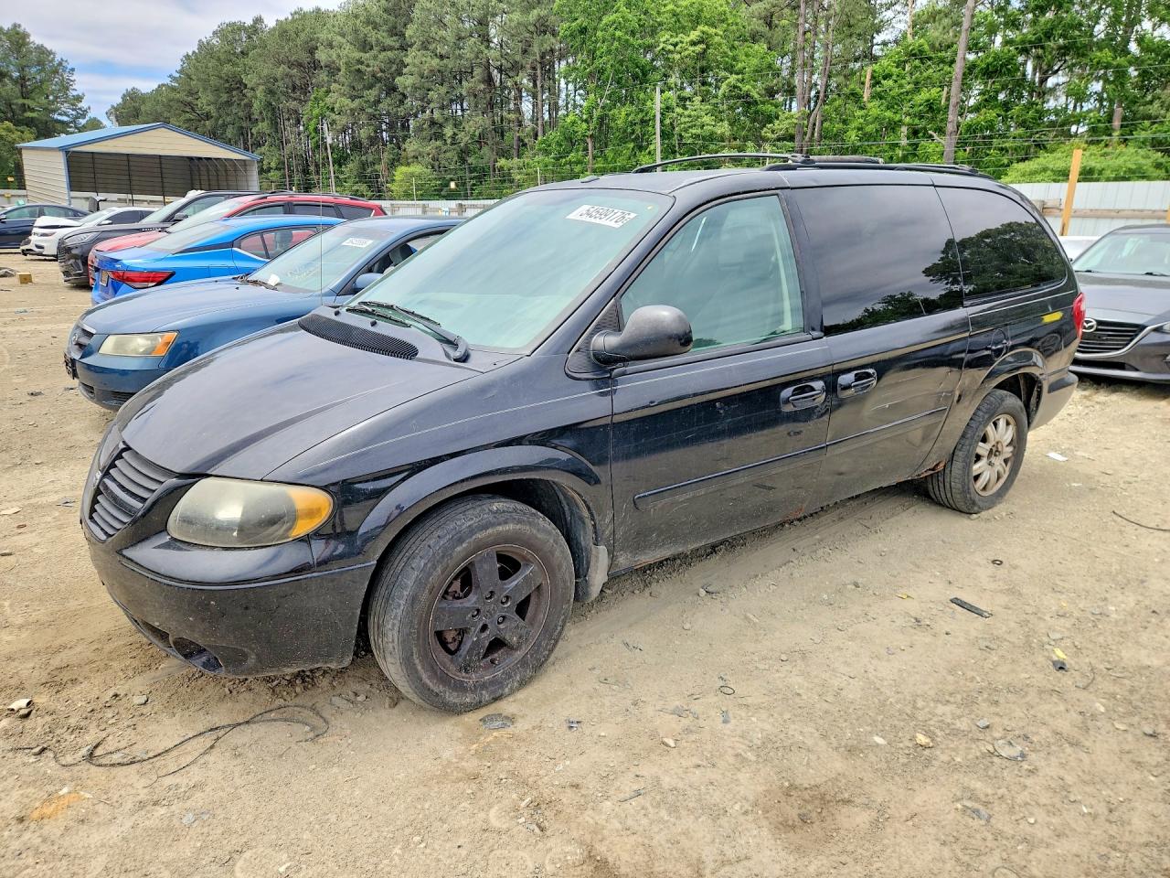Salvage Dodge Caravan Image