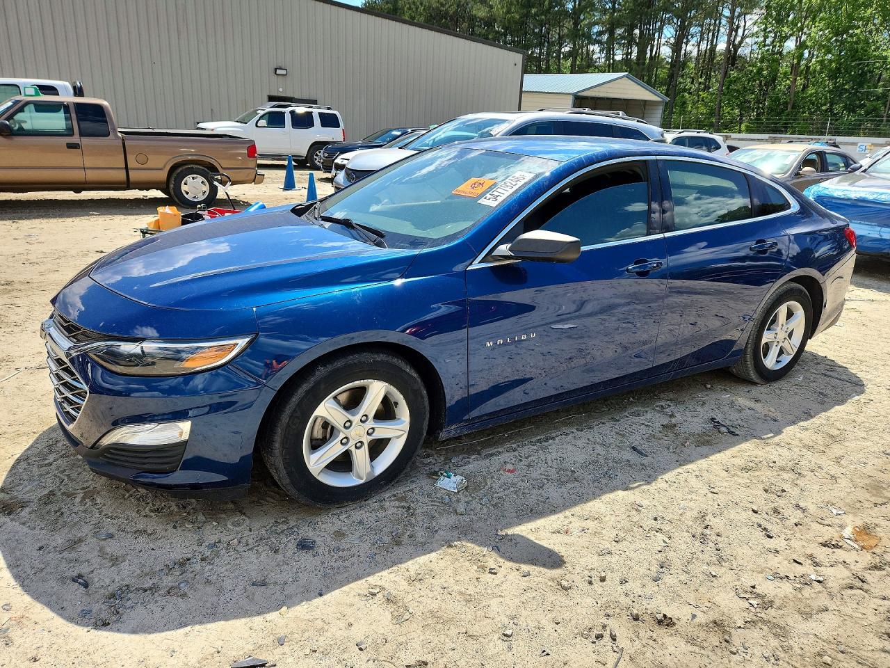 Salvage Chevrolet Malibu Image