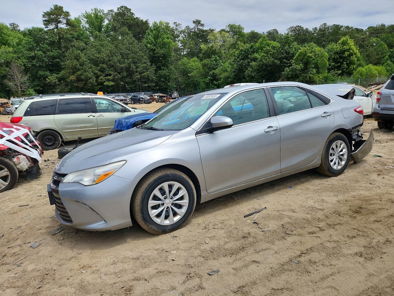 Salvage Toyota Camry Image
