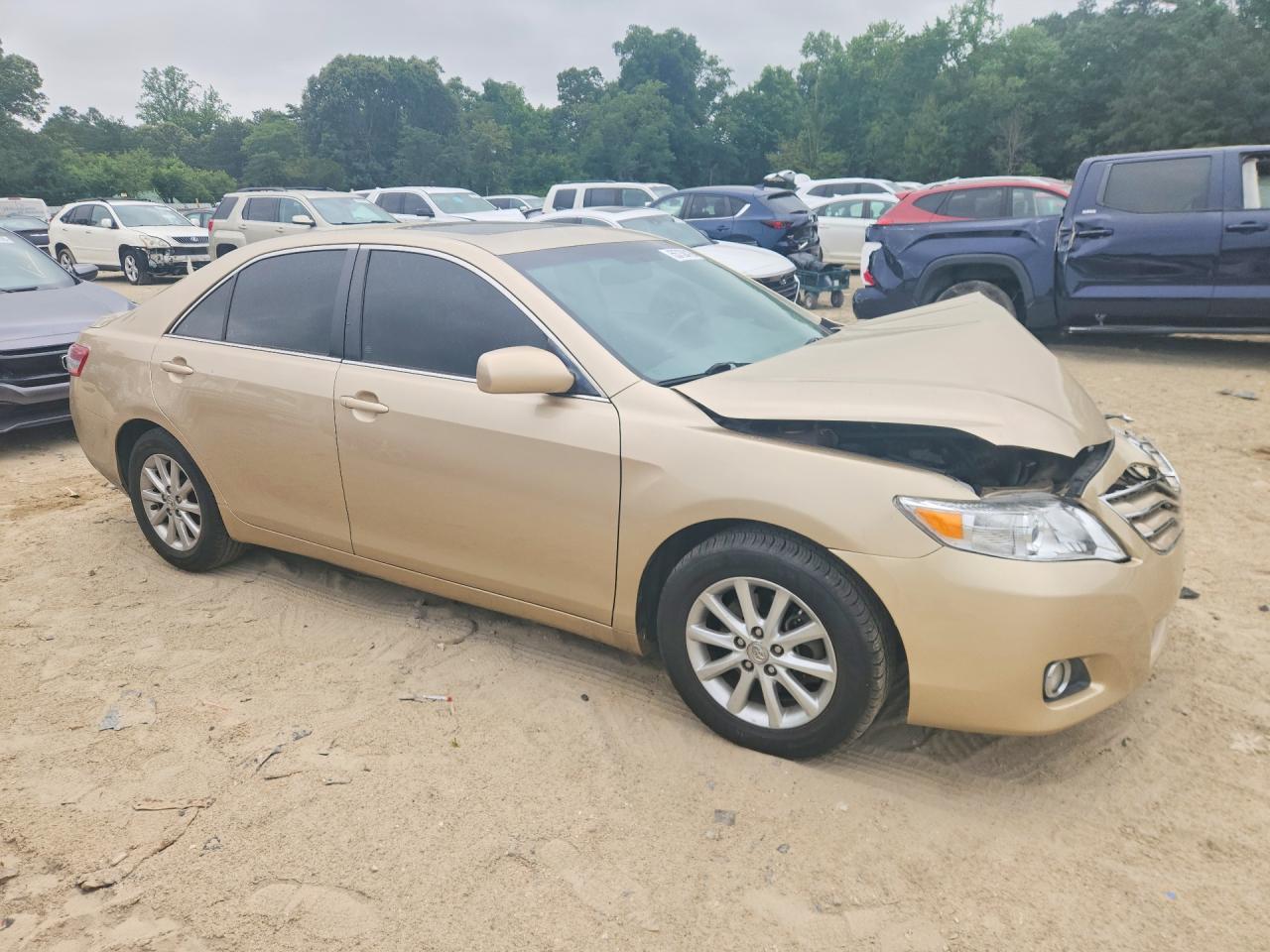 Toyota Camry Xle
