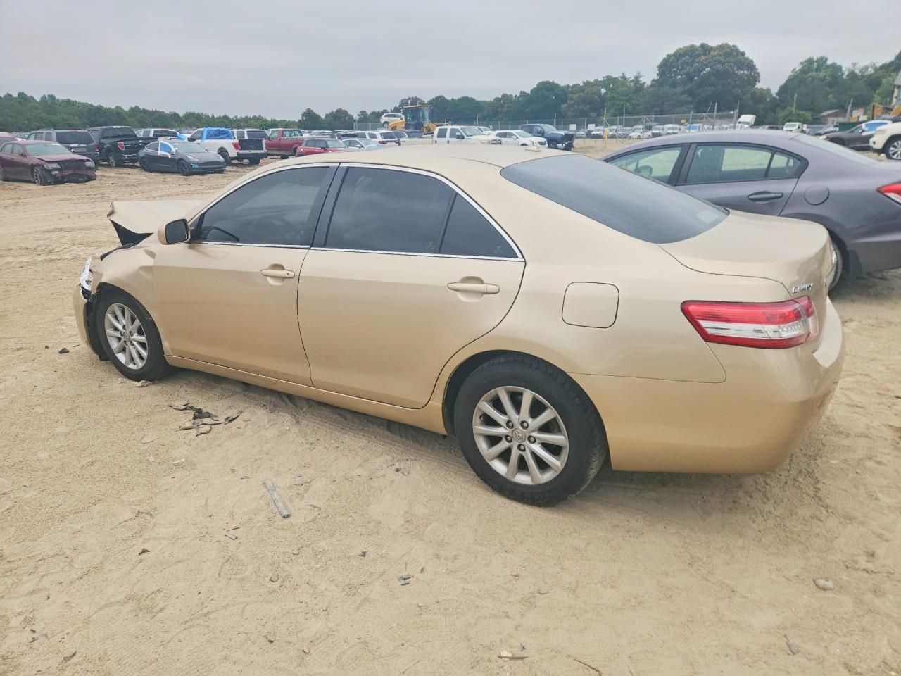 Toyota Camry Xle