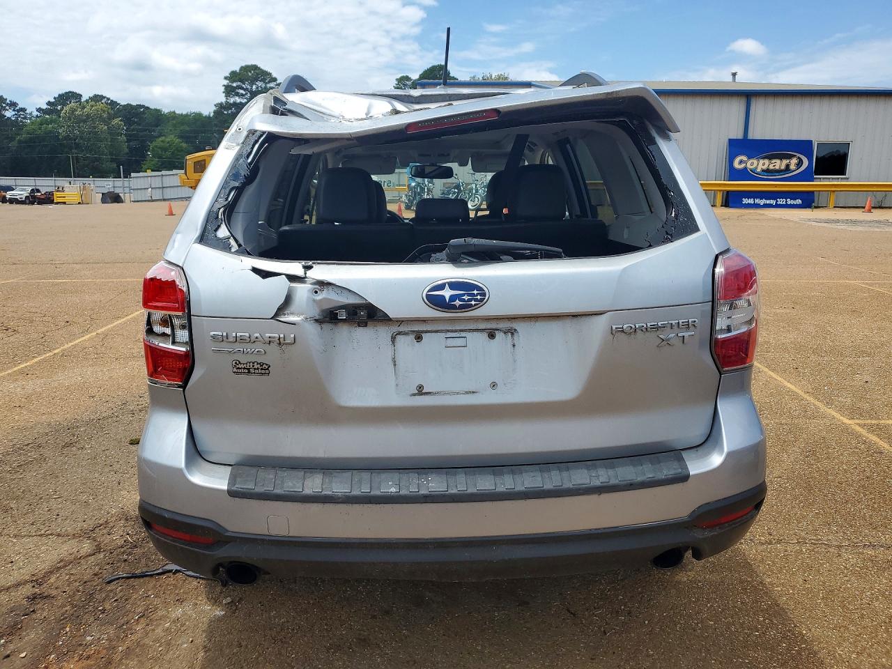 Subaru Forester 2.0xt Touring