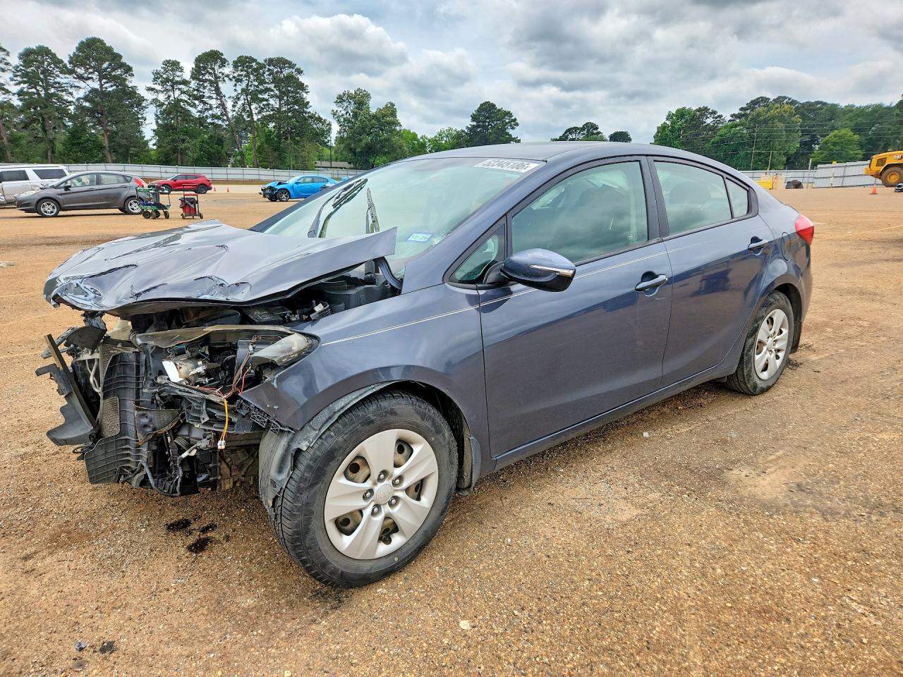 Salvage Kia Forte Image