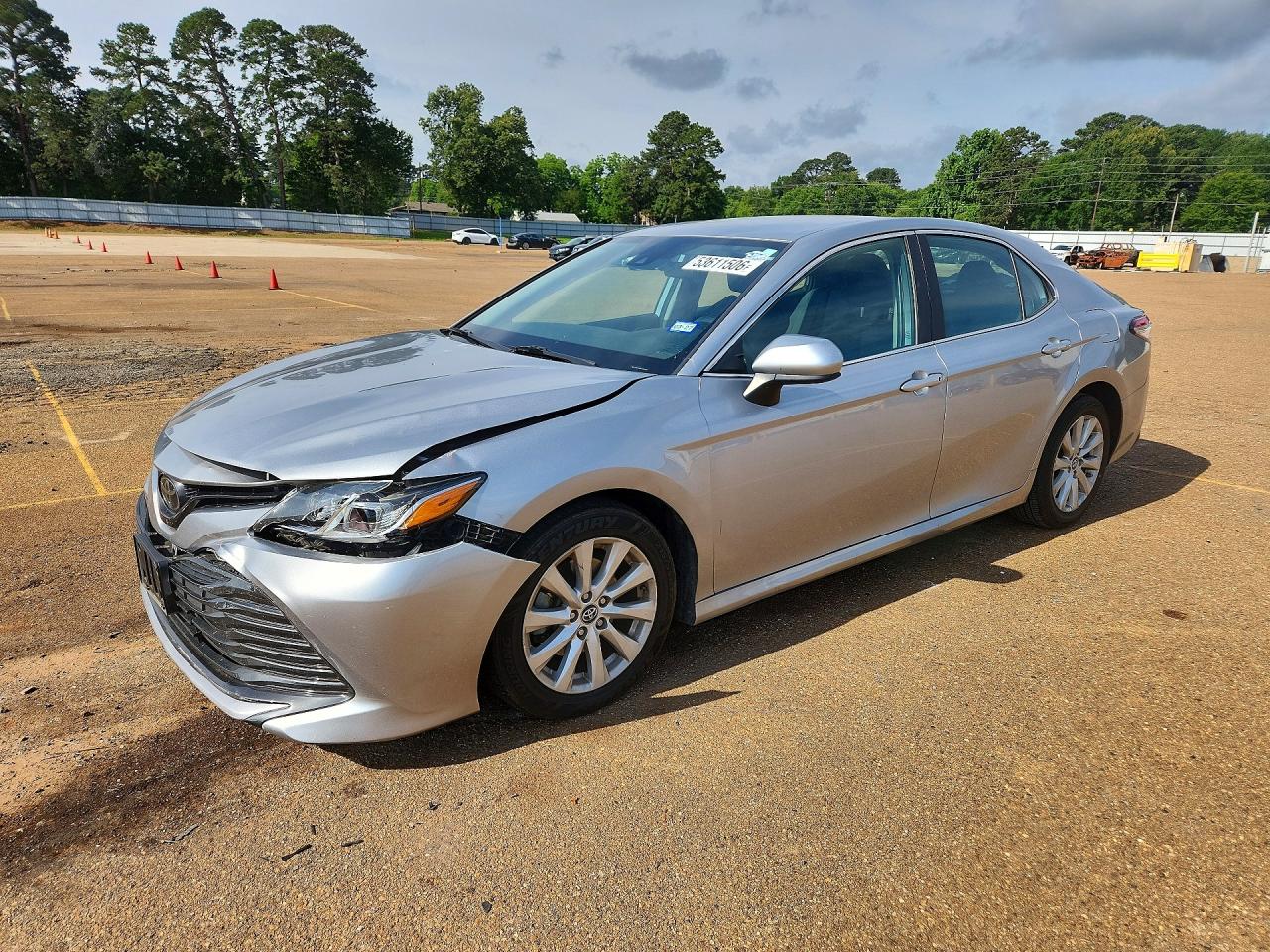 Salvage Toyota Camry Image