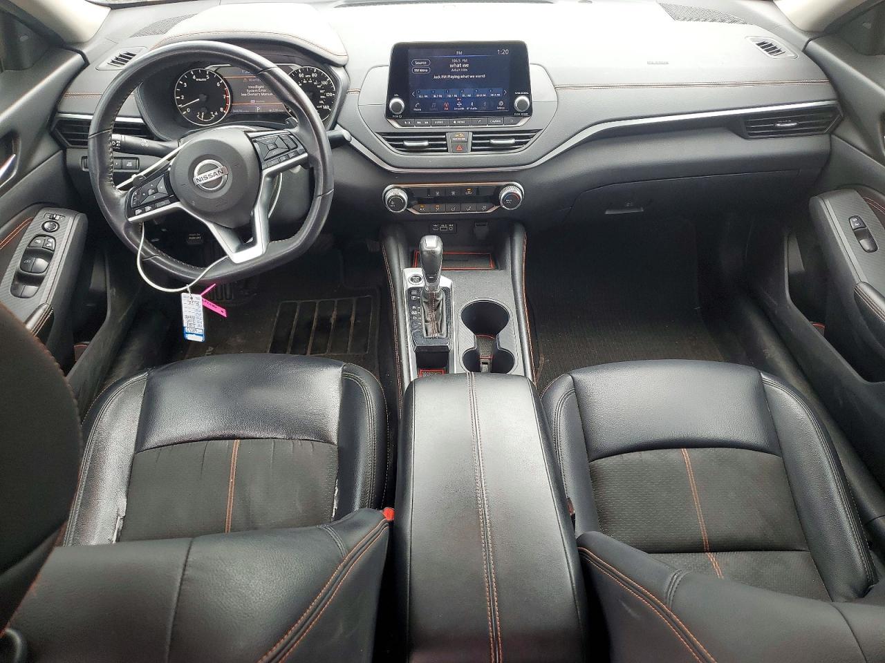 Nissan Altima Sr