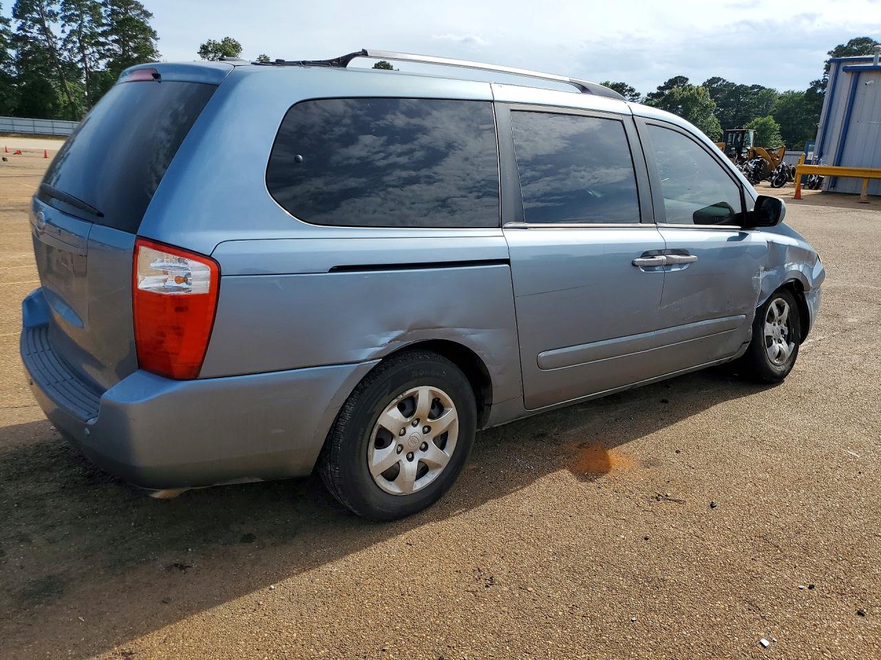 Kia Sedona Lx