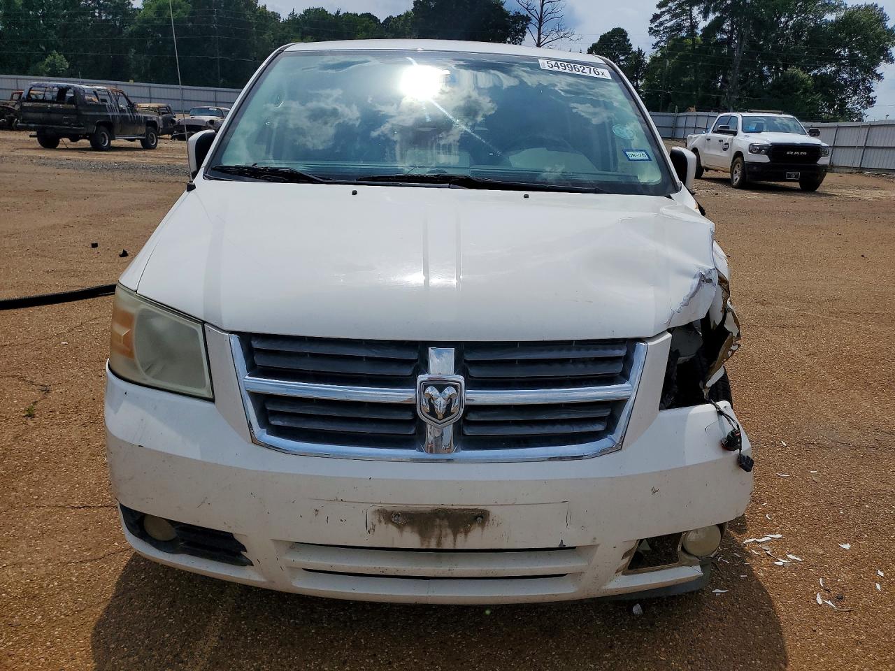 Dodge Caravan Sxt