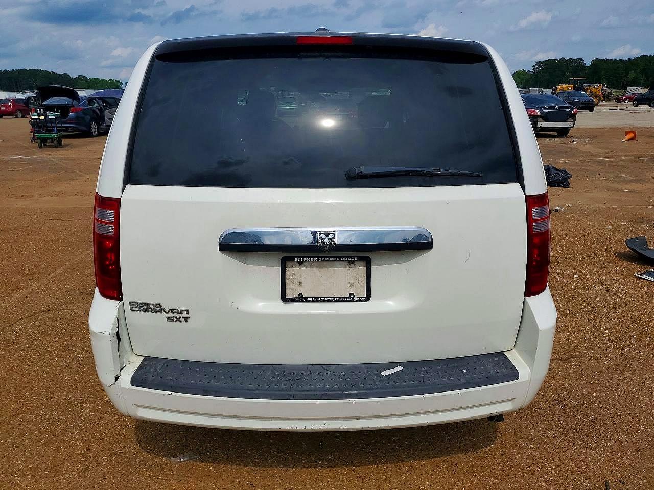 Dodge Caravan Sxt
