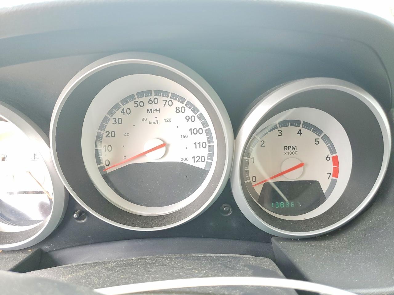 Dodge Caravan Sxt
