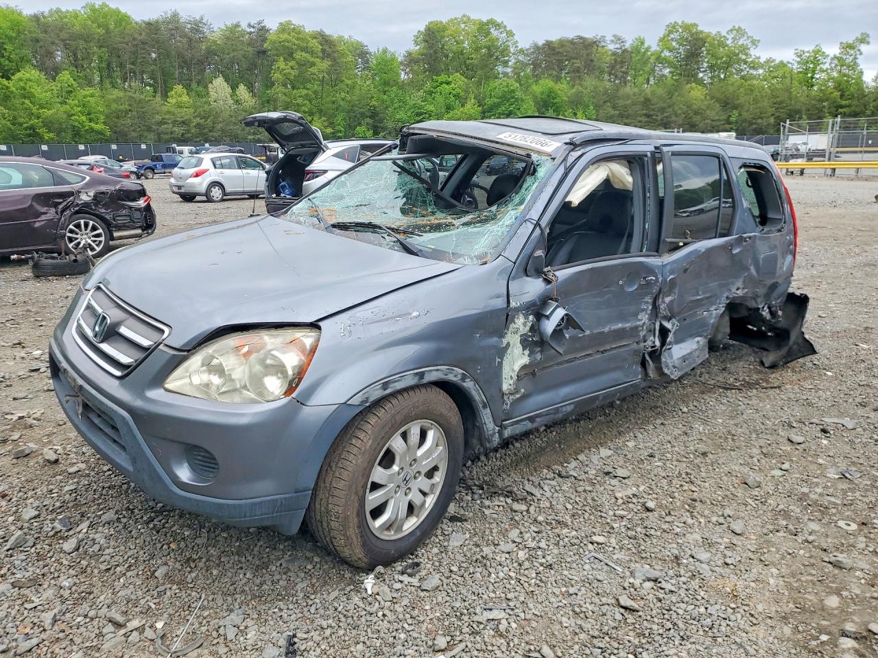 Salvage Honda Crv Image