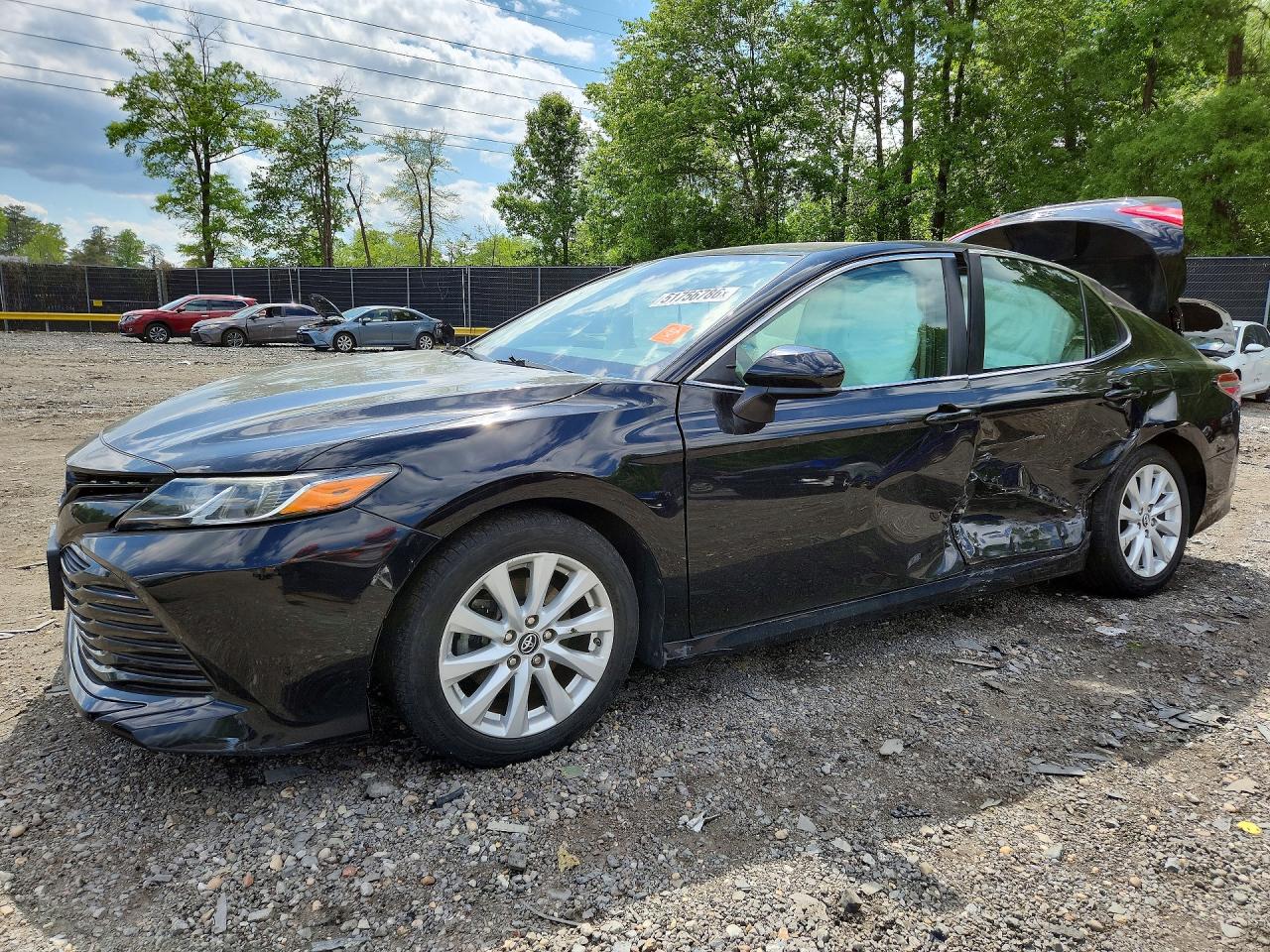 Salvage Toyota Camry Image