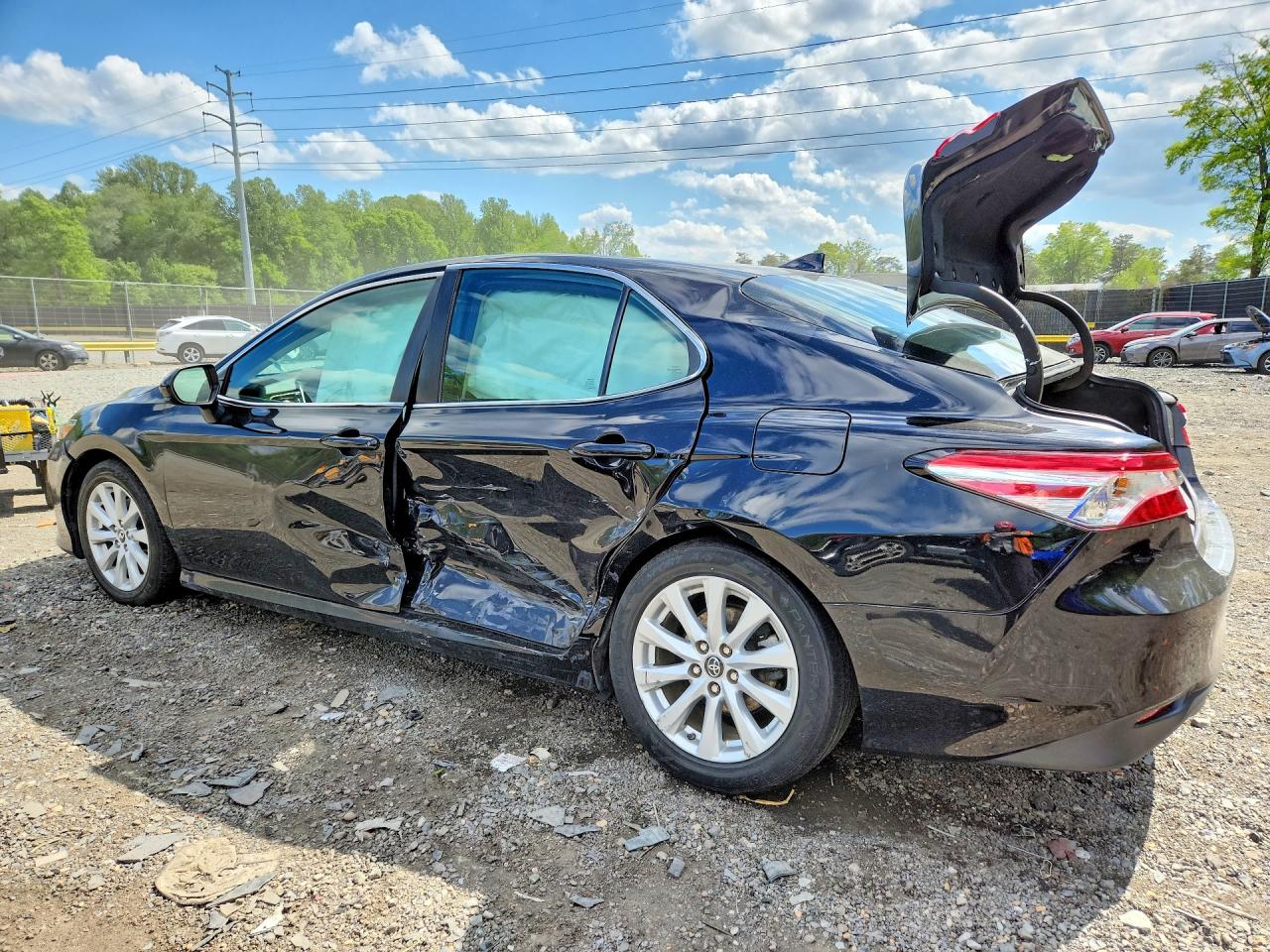 Toyota Camry Le