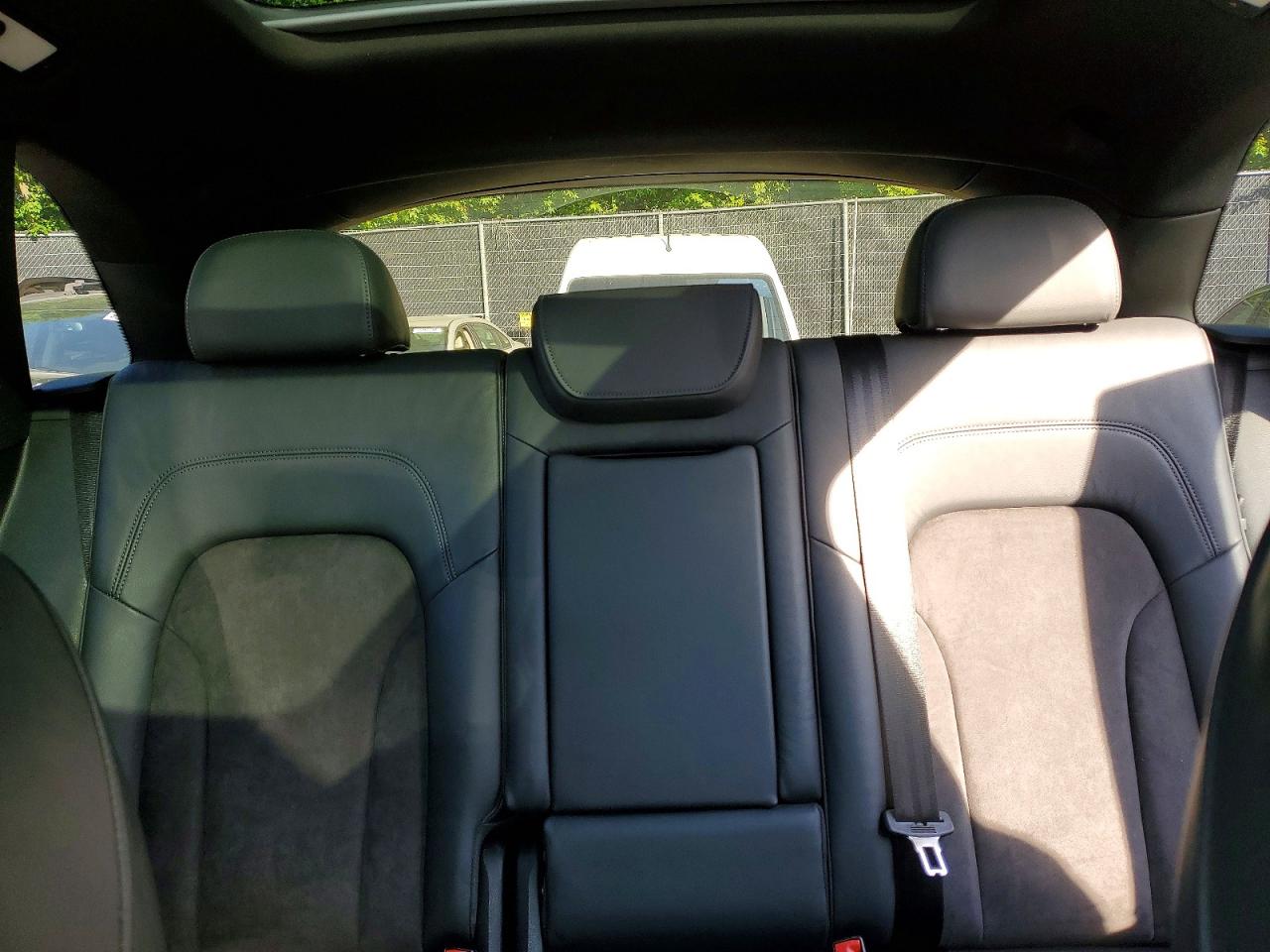 Audi Sq Prestige