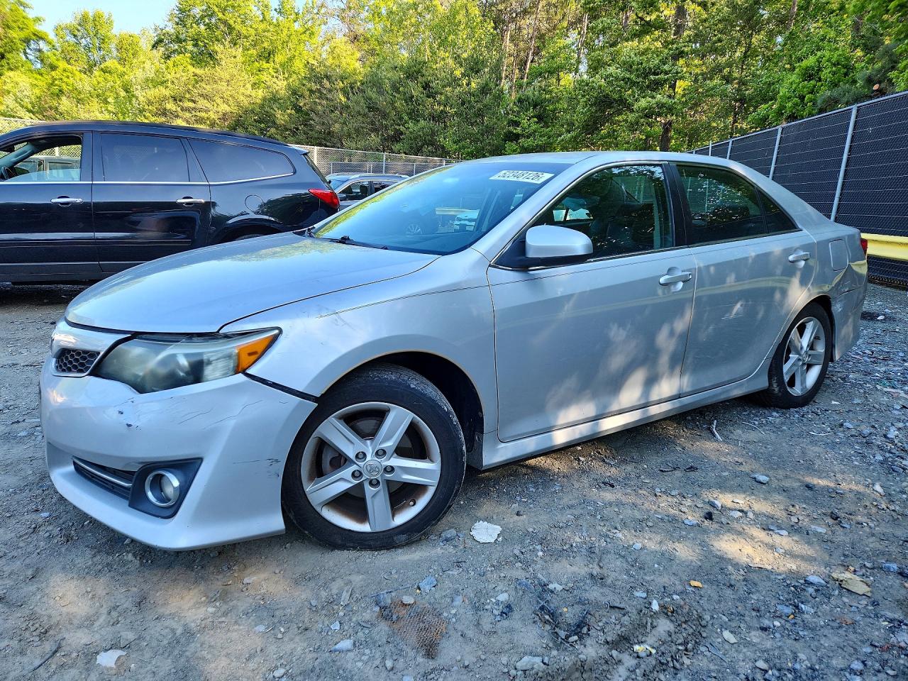 Salvage Toyota Camry Image
