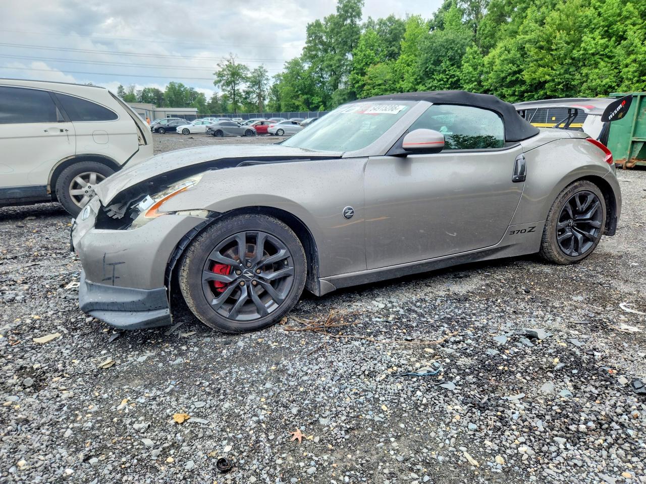 Salvage Nissan 370Z Image