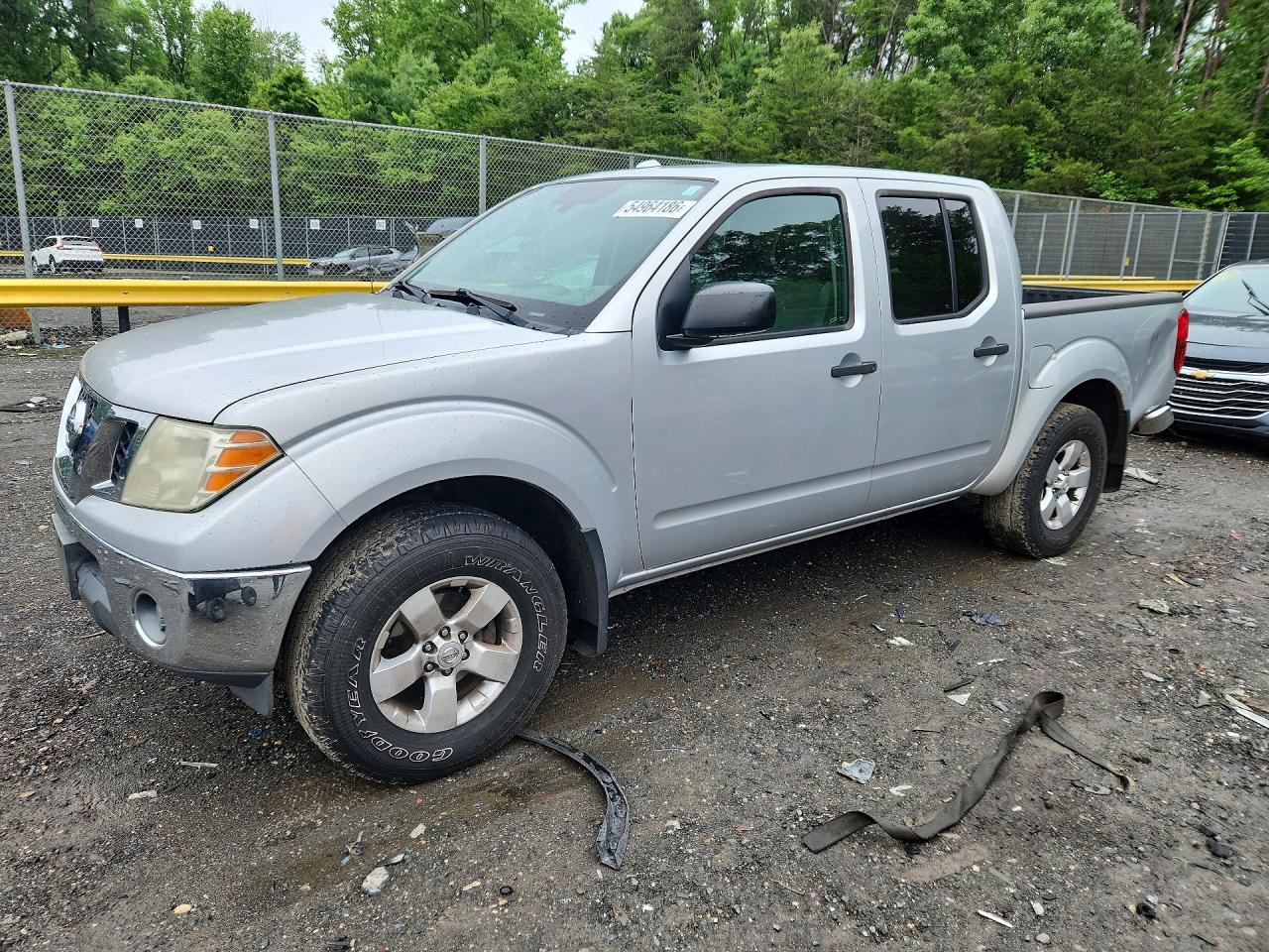 Salvage Nissan Frontier Image