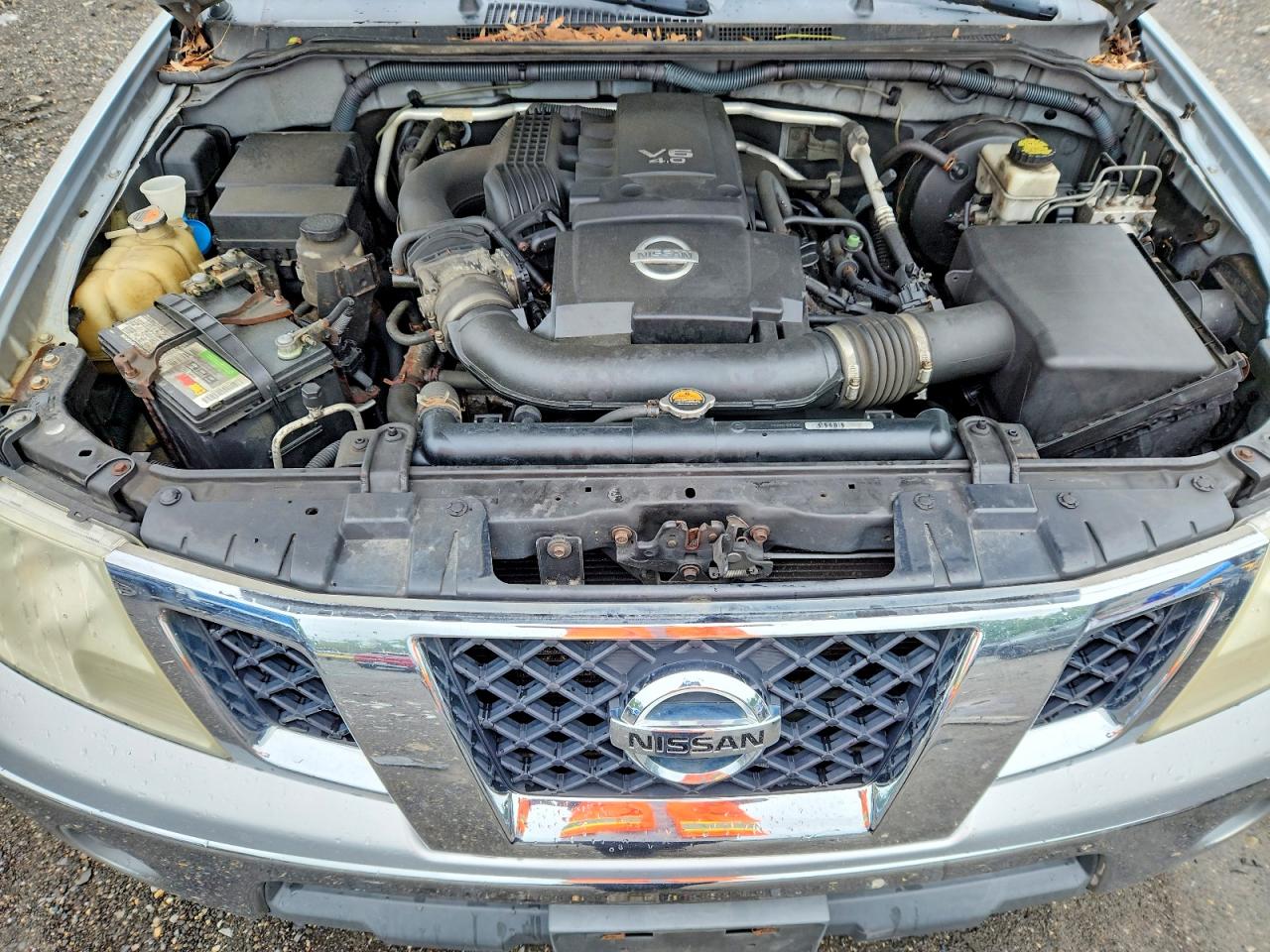 Nissan Frontier S