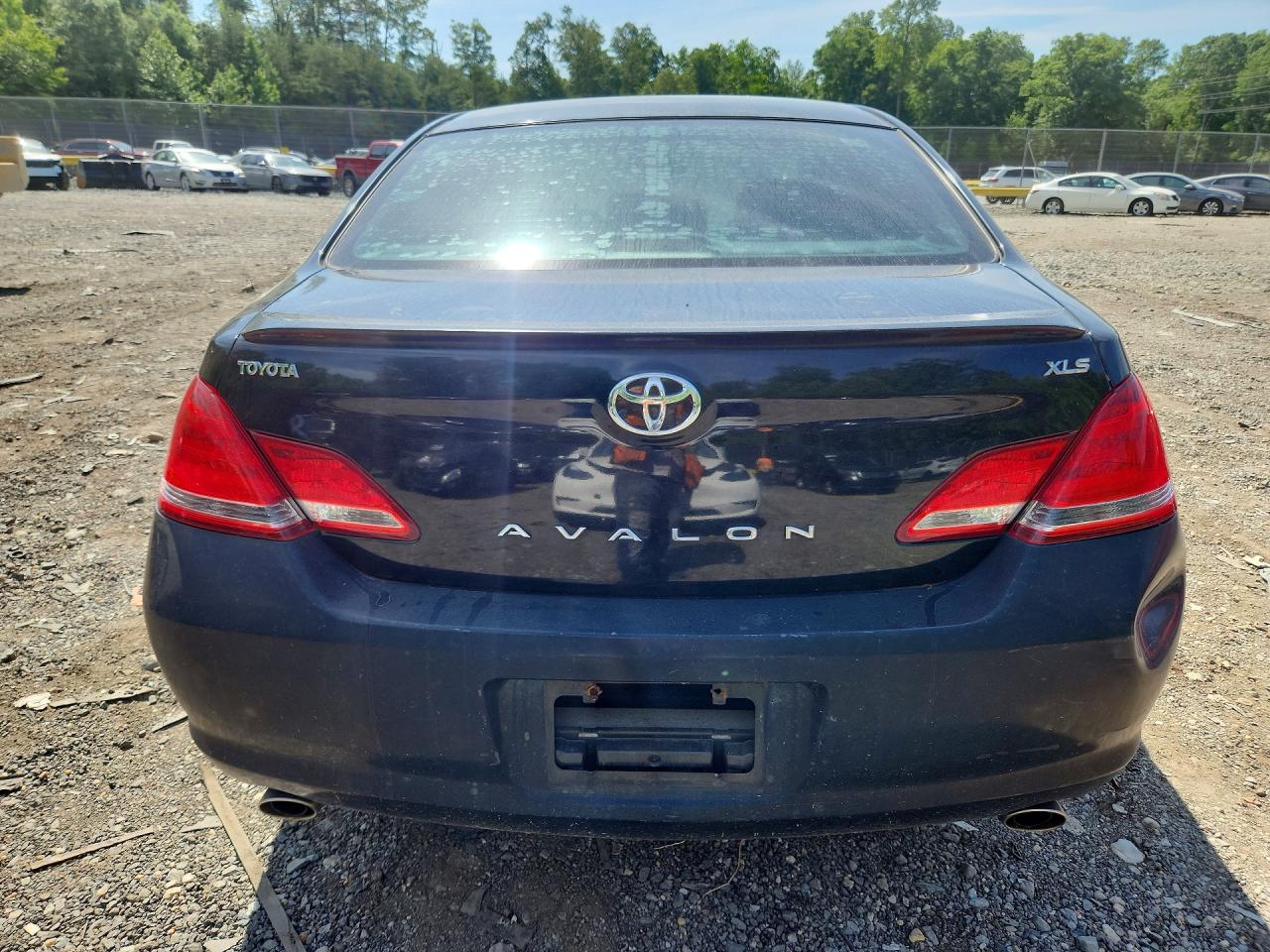 Toyota Avalon Xls