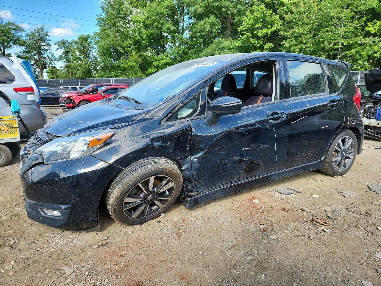 Salvage Nissan Versa Image