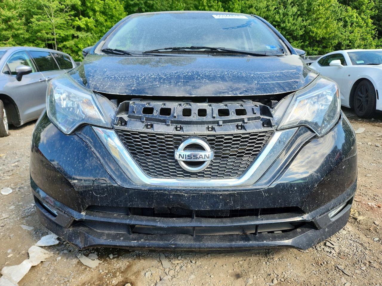 Nissan Versa Sr