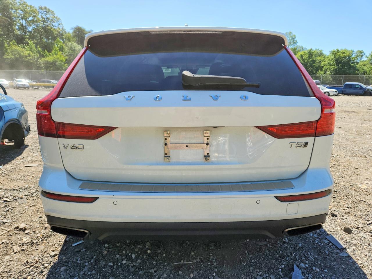 Volvo V60 T5 Momentum