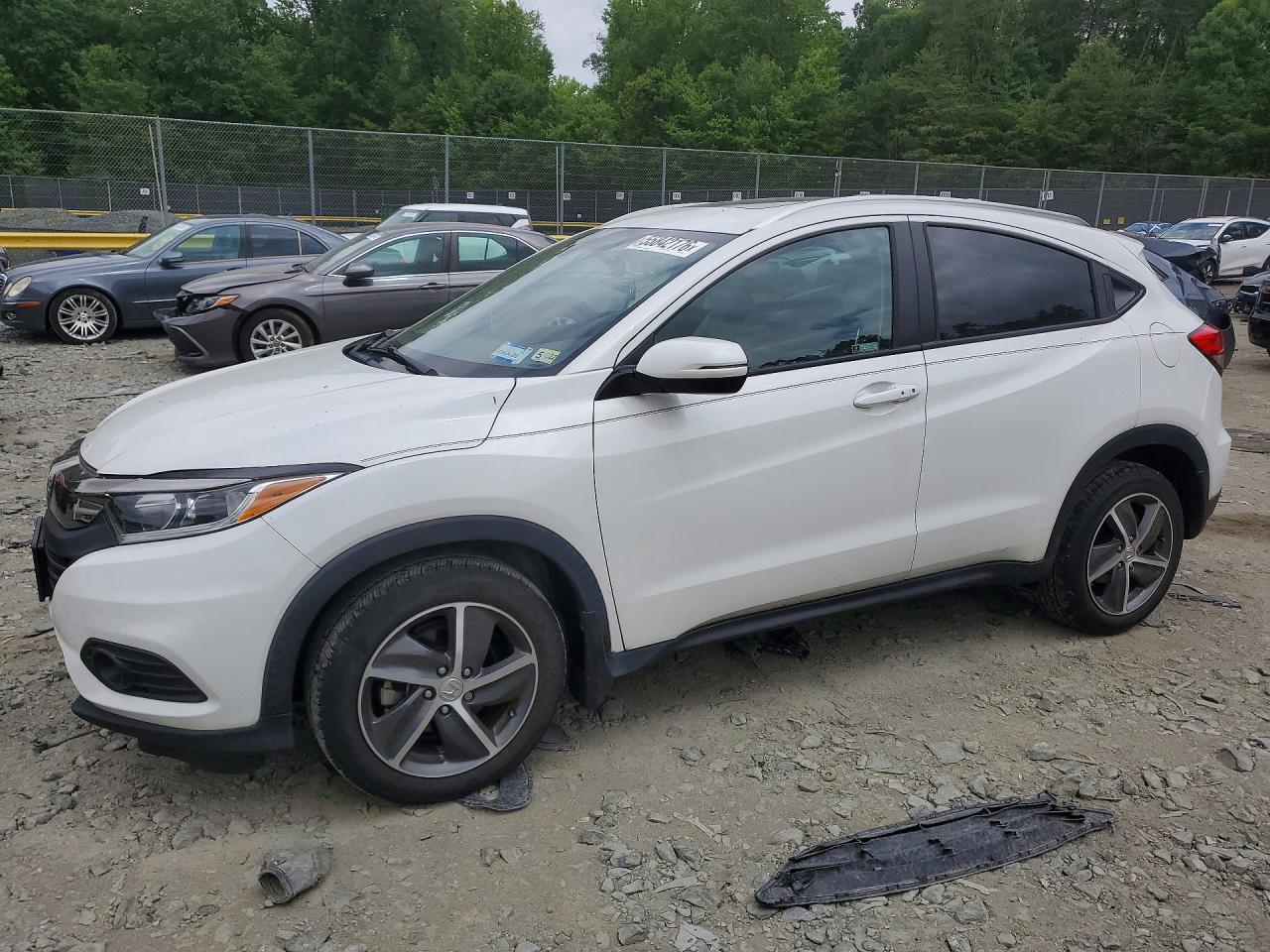 Salvage Honda HR-V Image