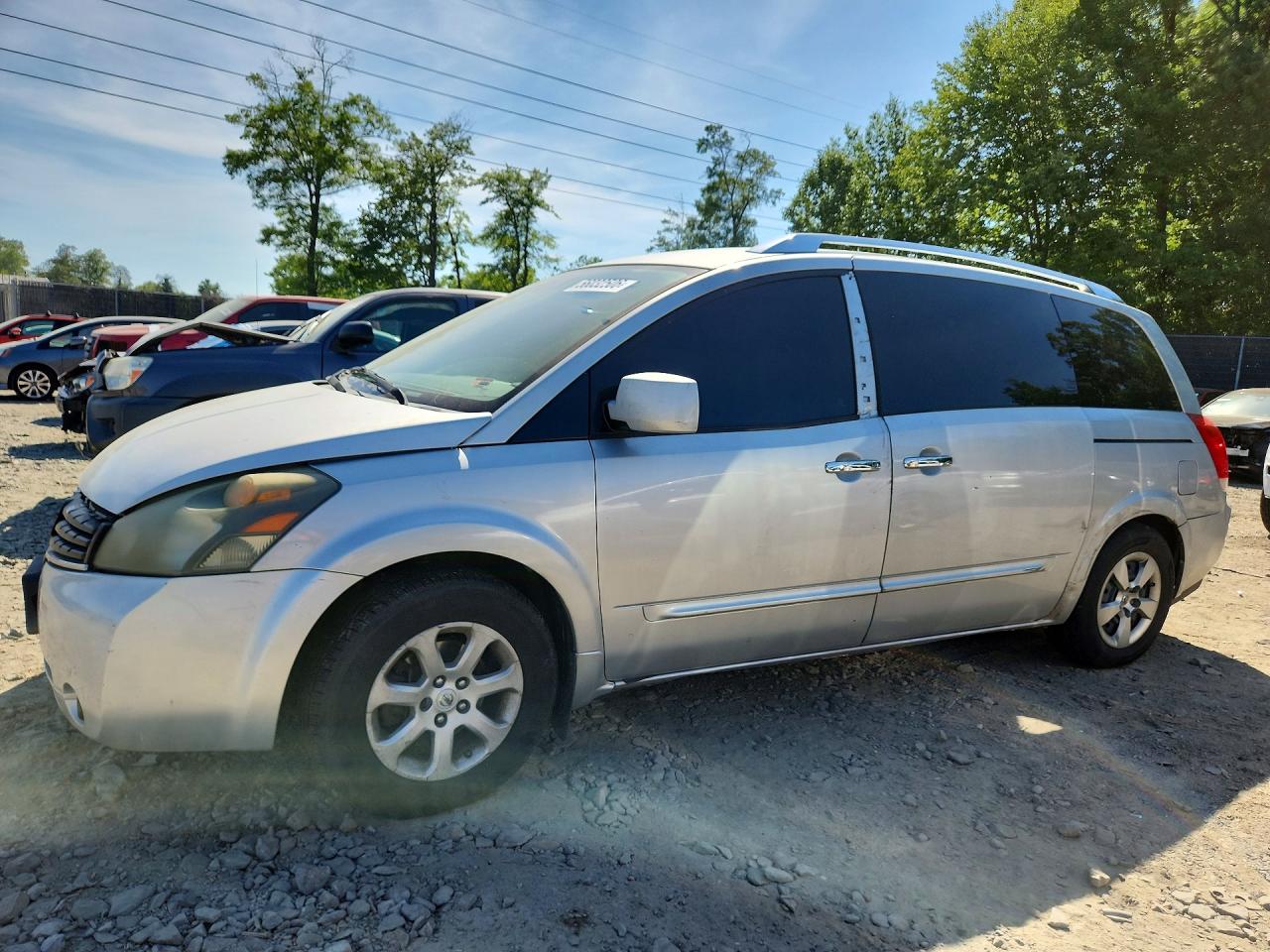 Salvage Nissan Quest Image