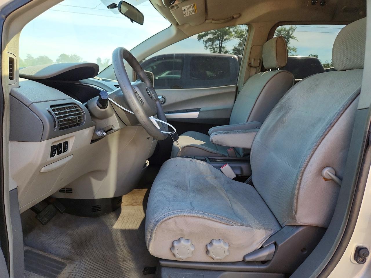 Nissan Quest 3.5