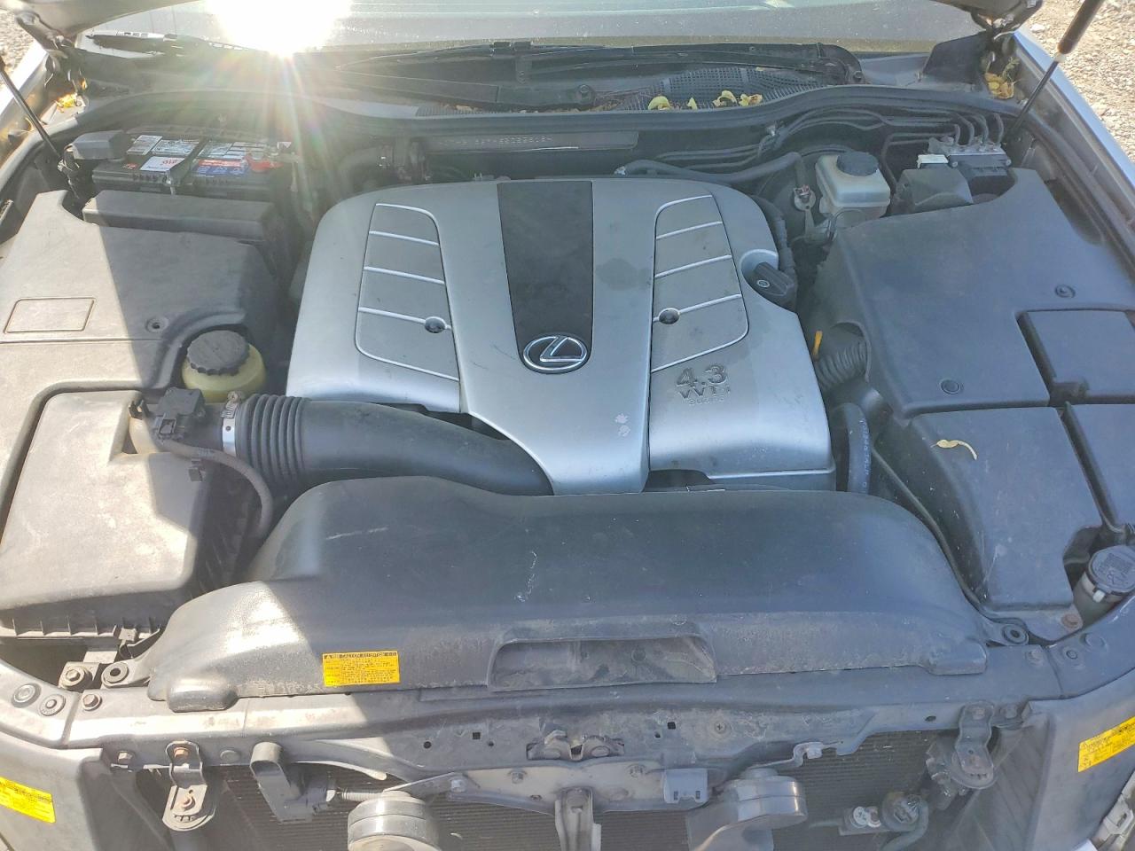 Lexus LS 430