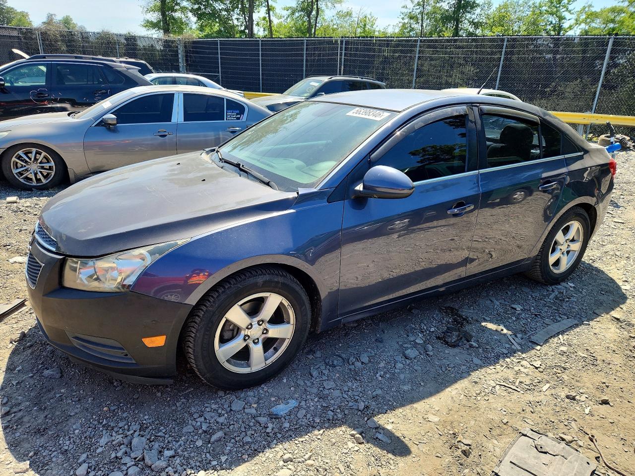 Salvage Chevrolet Cruze Image