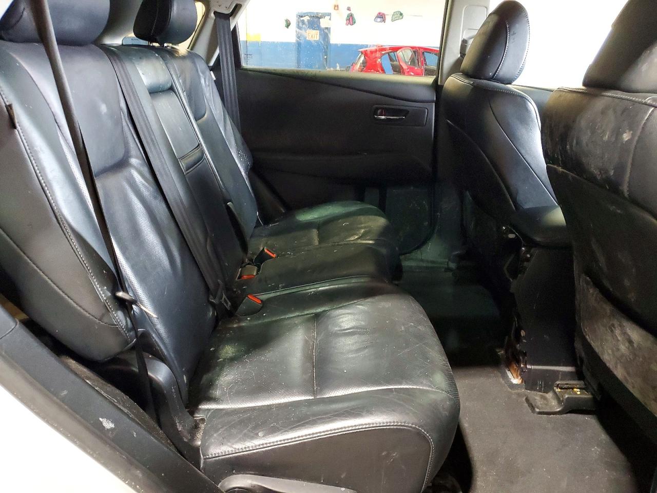 Lexus RX Base