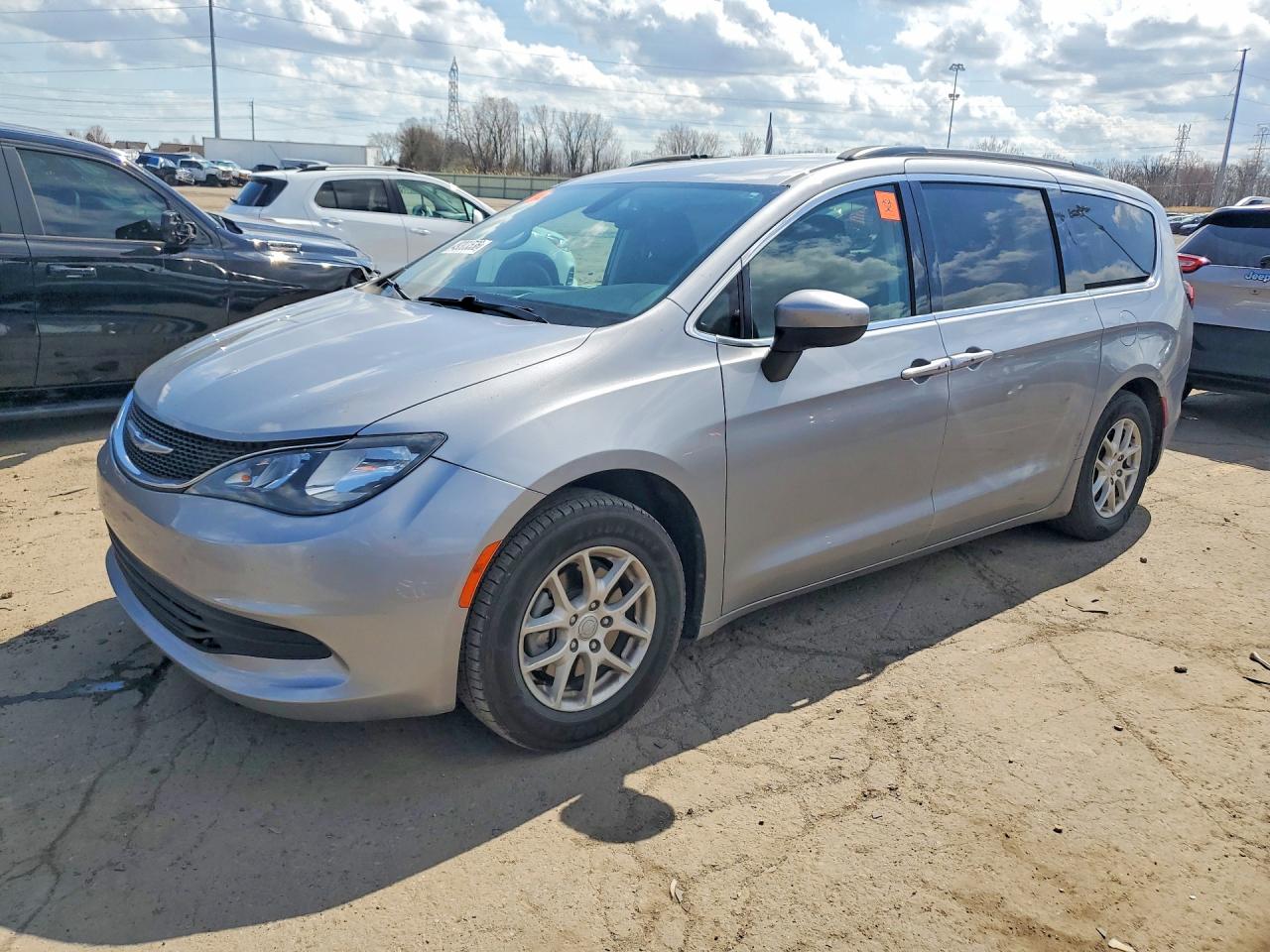 Salvage Chrysler Minivan Image