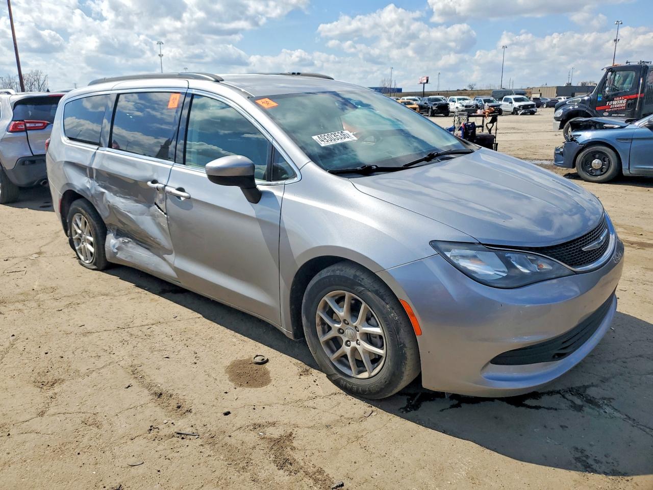 Chrysler Minivan Lxi