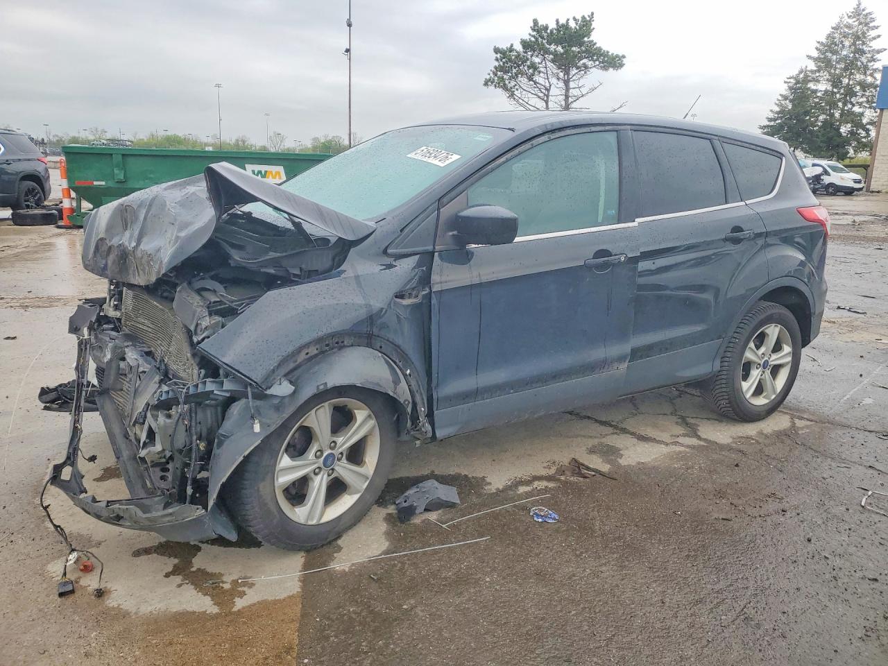 Salvage Ford Escape Image