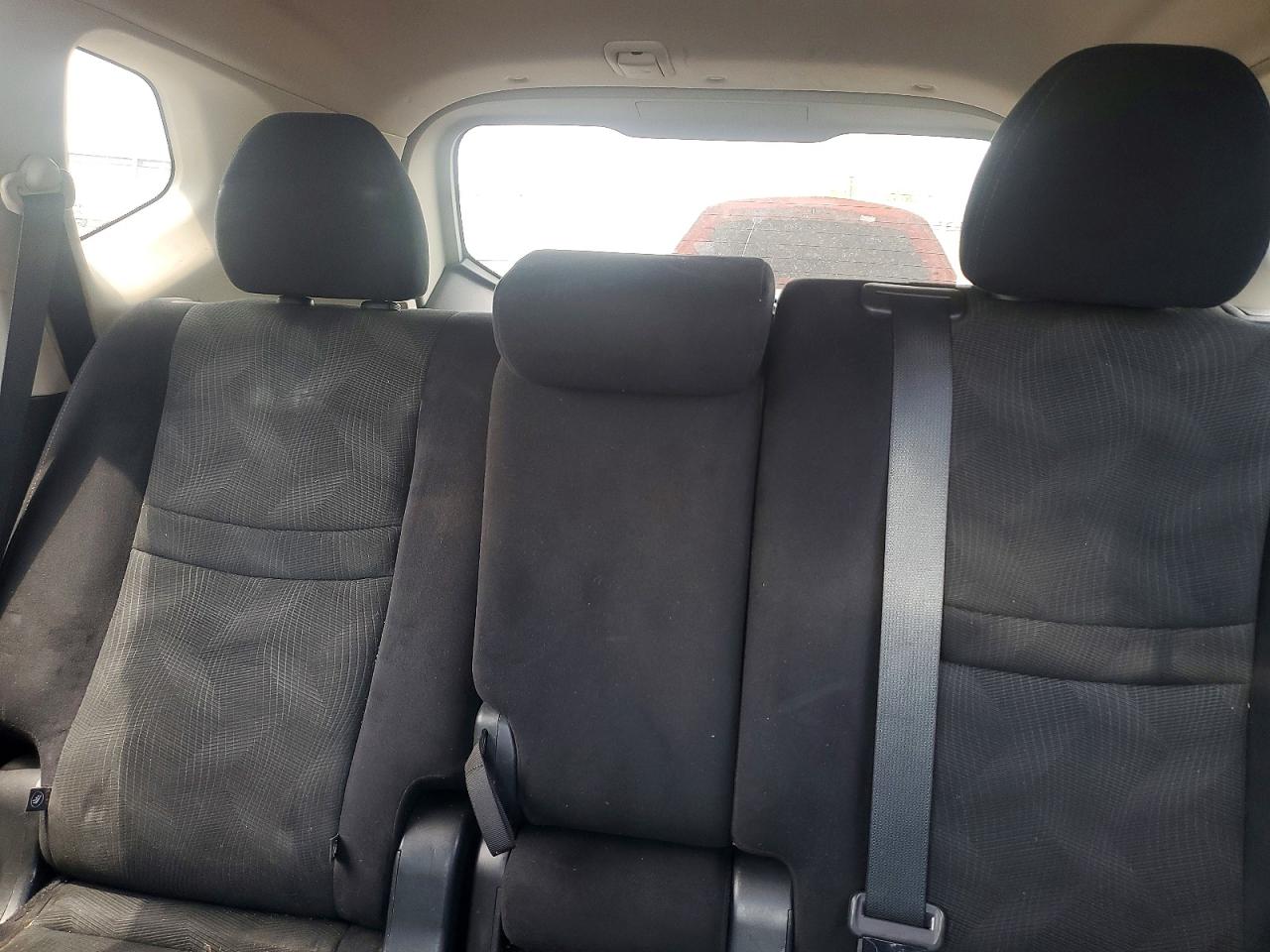 Nissan Rogue S
