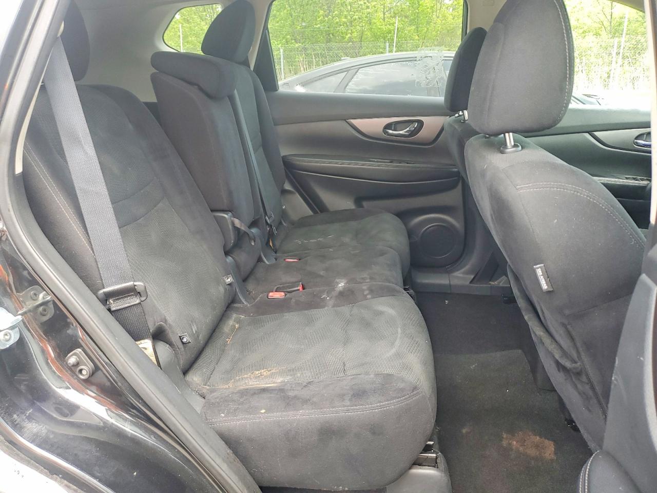 Nissan Rogue S
