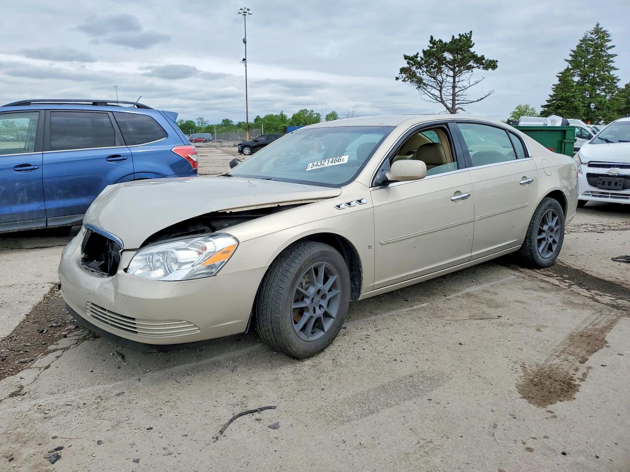 Salvage Buick Lucerne Image