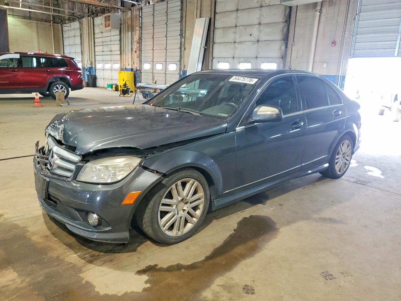 Salvage Mercedes-Benz C-Class Image