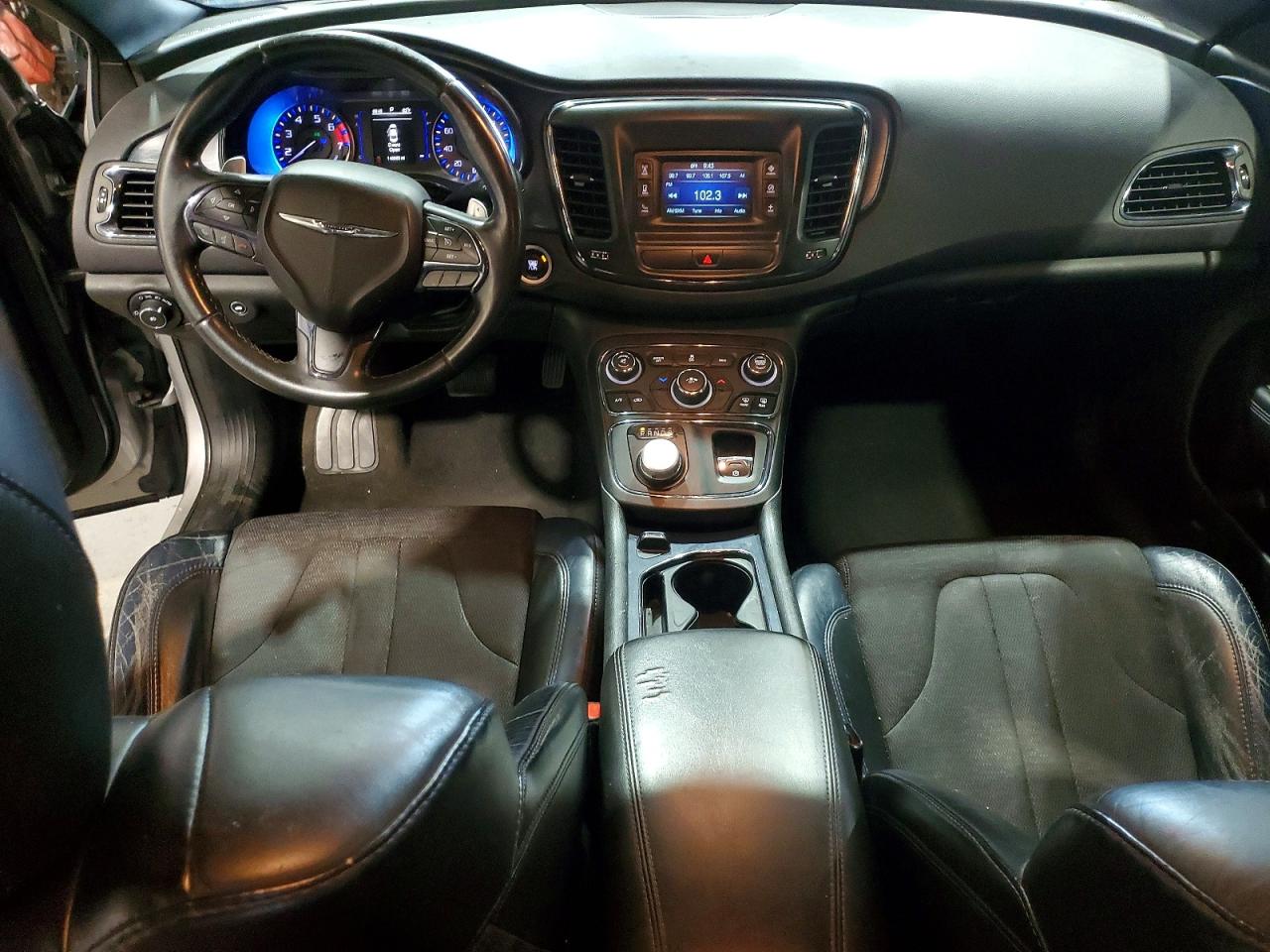 Chrysler 200 S