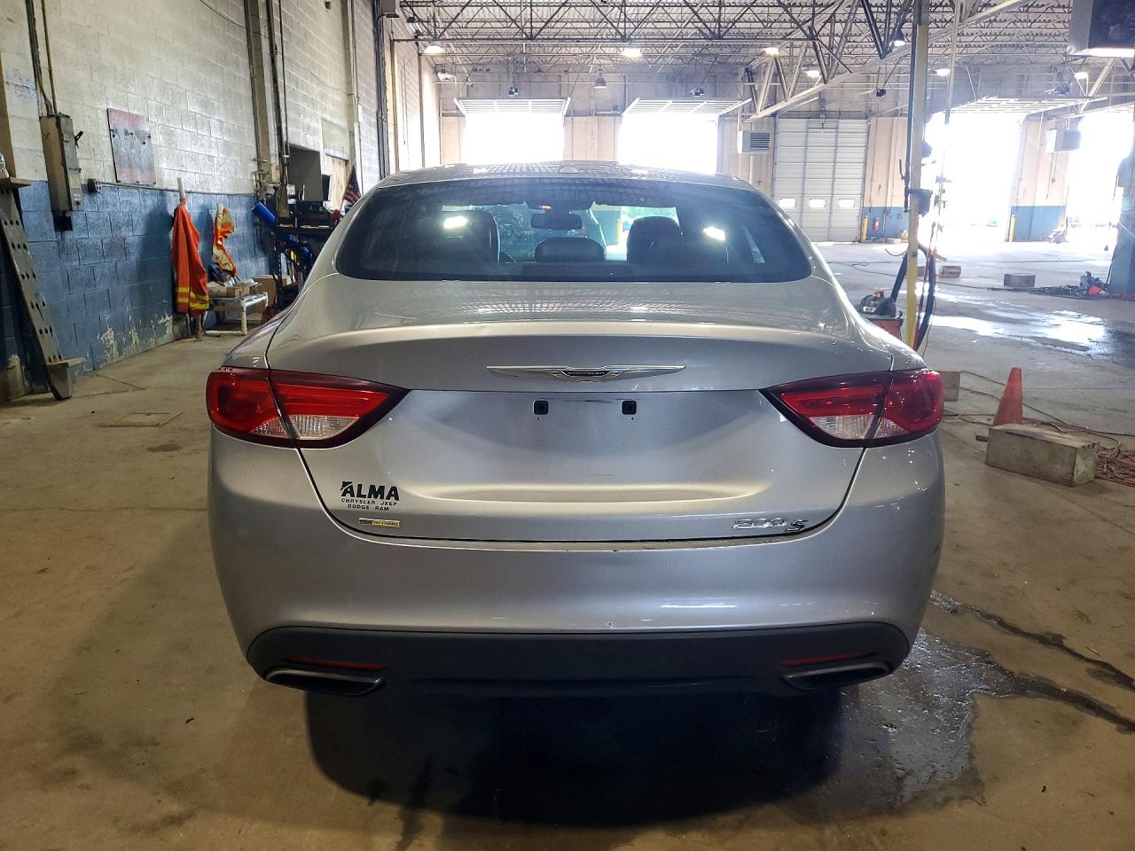 Chrysler 200 S