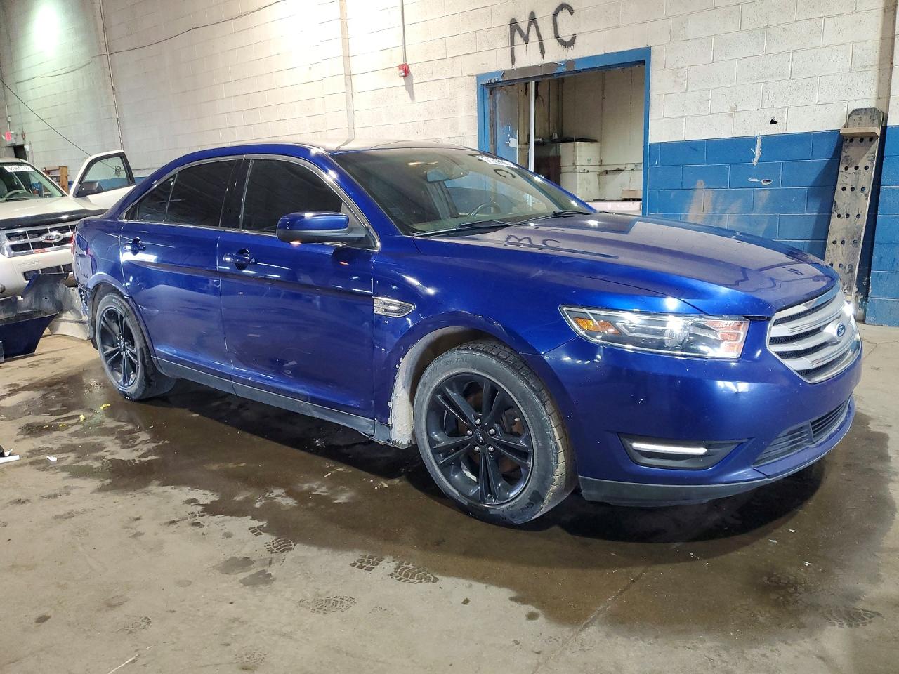 Ford Taurus Sel
