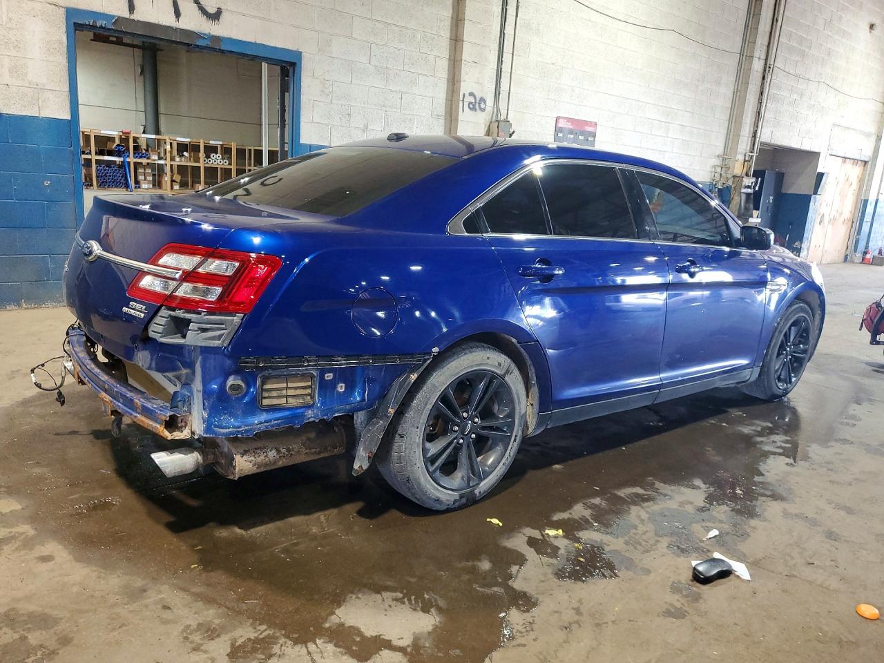 Ford Taurus Sel