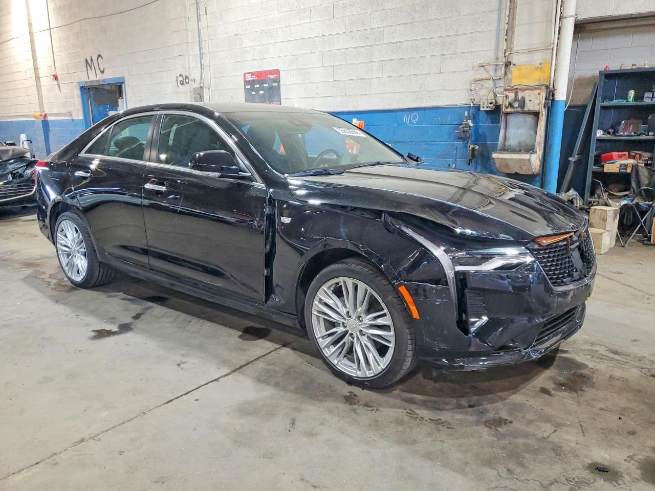 Cadillac CT4 Premium Luxury