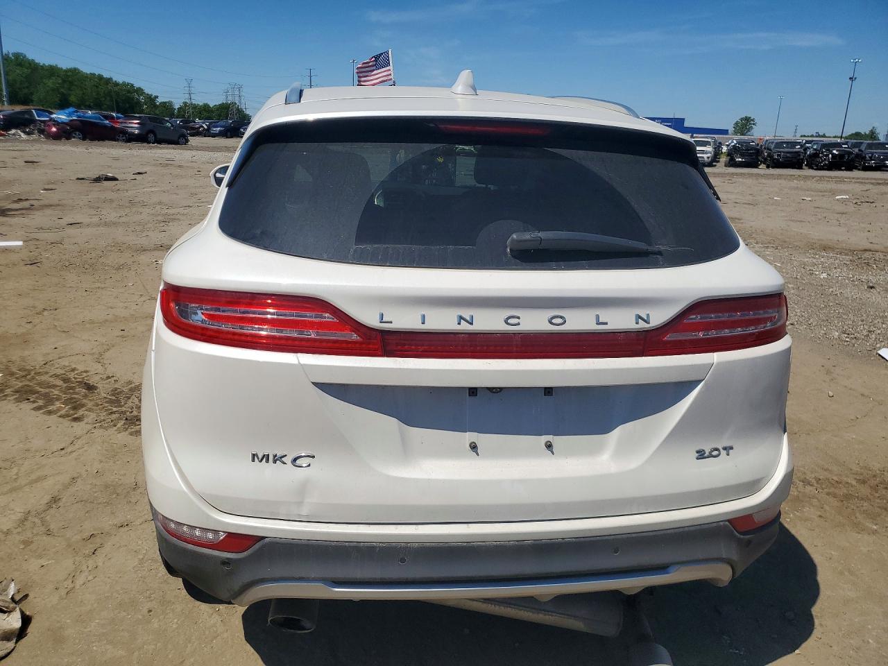 Lincoln MKC Select