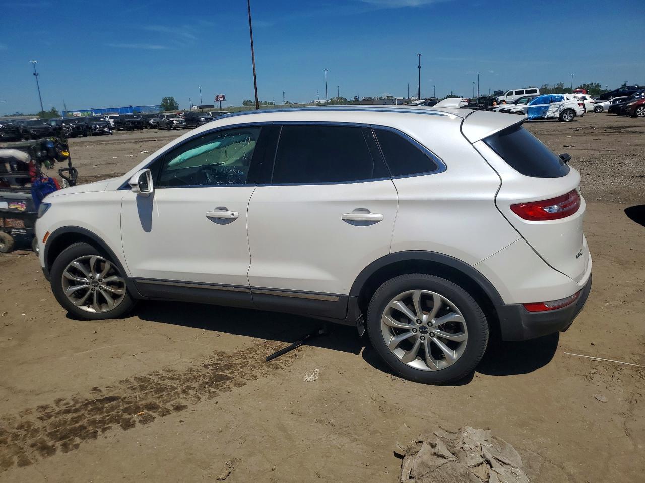 Lincoln MKC Select