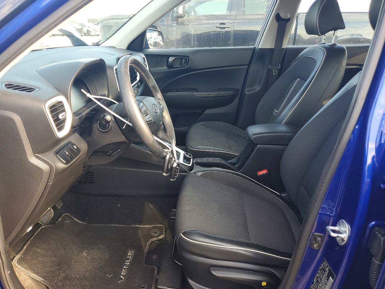 Hyundai VENUE Limited